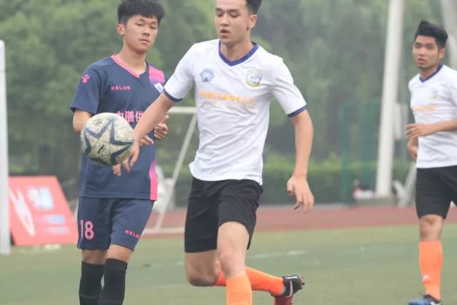 TA：伊劳拉符合利物浦很多要求 阿隆索未被认真考虑过